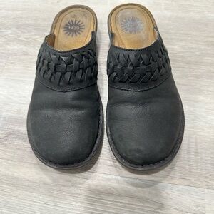 UGG Black Women's Slip-On Clogs with Woven Detail